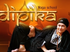 Школа йоги Dipika Дипика - это имя, которое Наталья Дубинина - основатель и директор школы - получила в Индии при посвящении
